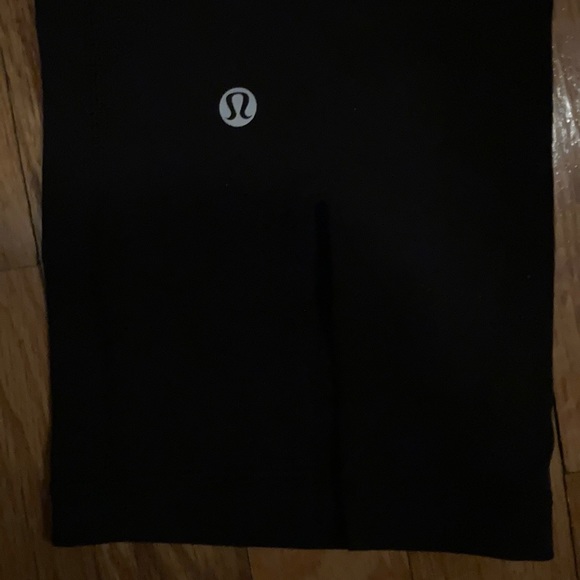 Lulu lemon Capri leggings - Picture 5 of 6